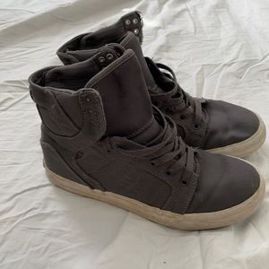 Supra Skytop